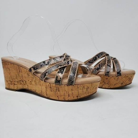 Arturo Chiang Shoes - ARTURO CHIANG Platform Wedge Heel Sandal